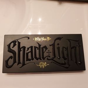 Kat Von D Shade and Light Eye Palette